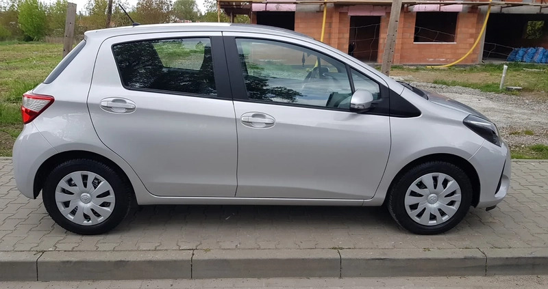 Toyota Yaris cena 53500 przebieg: 23000, rok produkcji 2018 z Proszowice małe 781